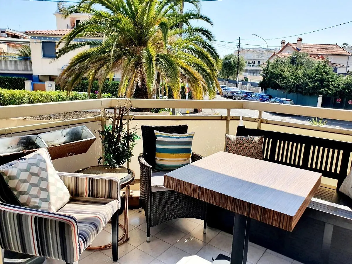 Apartment Bel Appartement A 50M De La Plage, 2 Pieces Climatisees, Parking Prive Antibes France